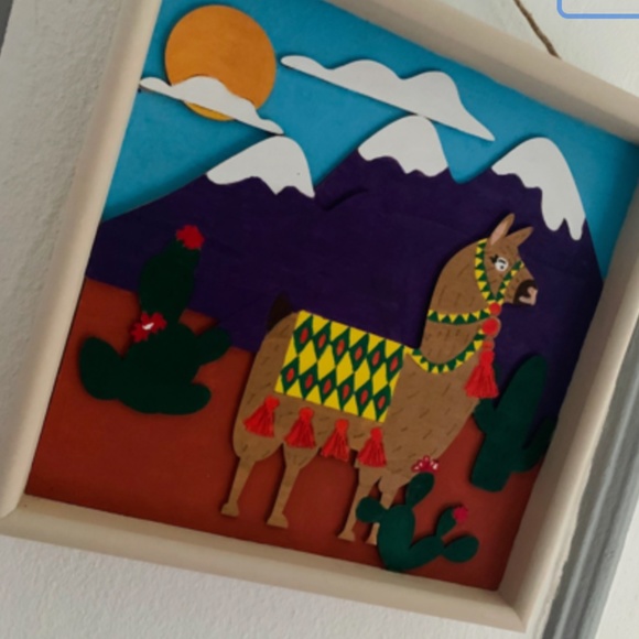 Llama 3-D wooden scenery - Picture 2 of 3